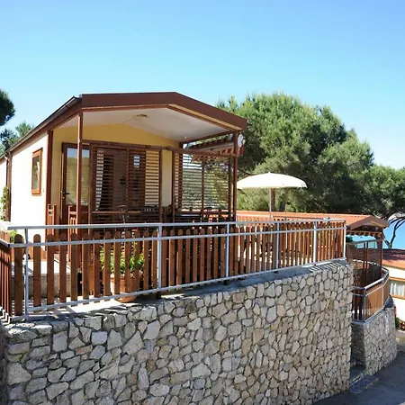 Πάρκο διακοπών Village Scaglieri Portoferraio